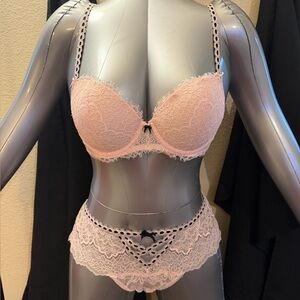 Victoria's Secret Dream Angel’s Blush Ribbon Lined Lace Set